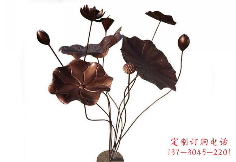 南阳传承经典,锻铜荷花雕塑