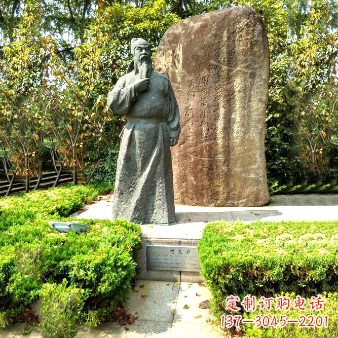 南阳颜真卿主题铜雕像
