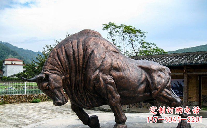 南阳公园开荒牛动物铜雕