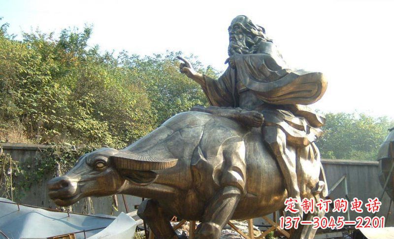 南阳中领雕塑艺术精美大型老子骑牛景观雕塑