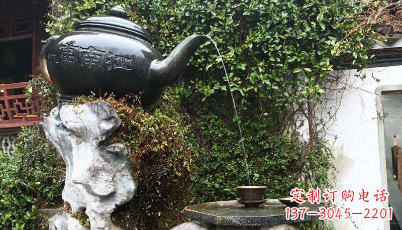 南阳公园流水茶壶铜雕222