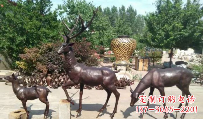 南阳公园鹿动物铜雕 (2)