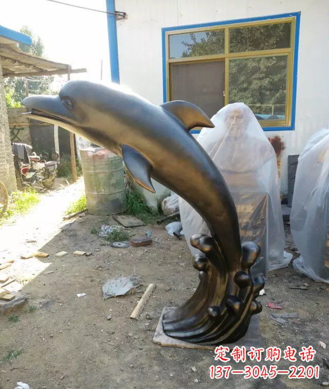 南阳海豚铜雕塑,精美艺术之作