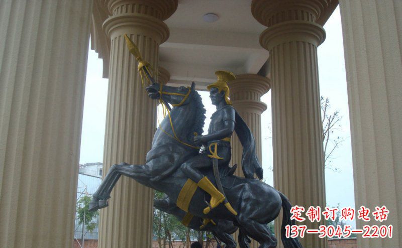 南阳公园骑马的罗马士兵人物铜雕