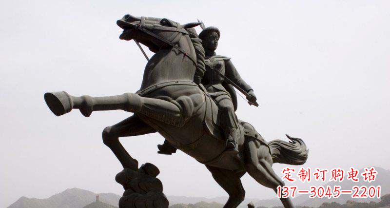 南阳西方风格骑马雕塑