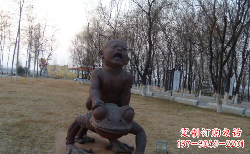 南阳中领雕塑铸造的可爱萌趣青蛙铜雕