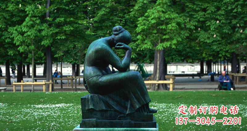 南阳经典精美女人铜雕