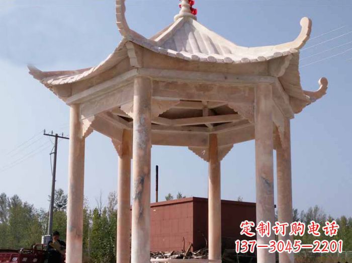 南阳公园晚霞红六角石雕凉亭 (6)