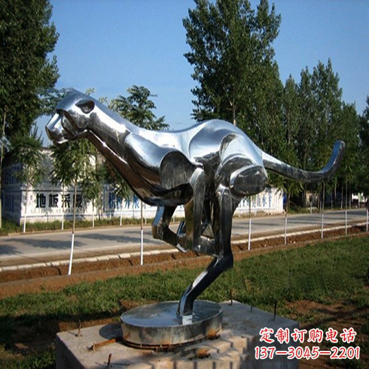 南阳公园园林动物动物袋鼠拉丝不锈钢雕塑
