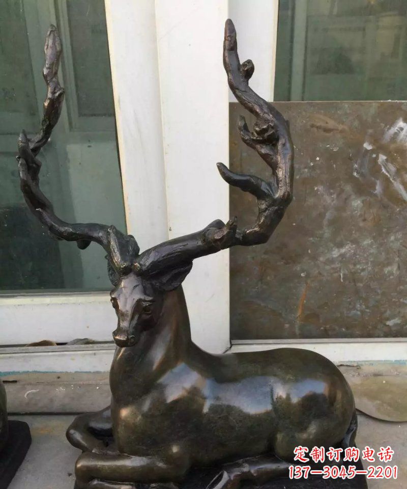 南阳铸铜小鹿动物雕塑