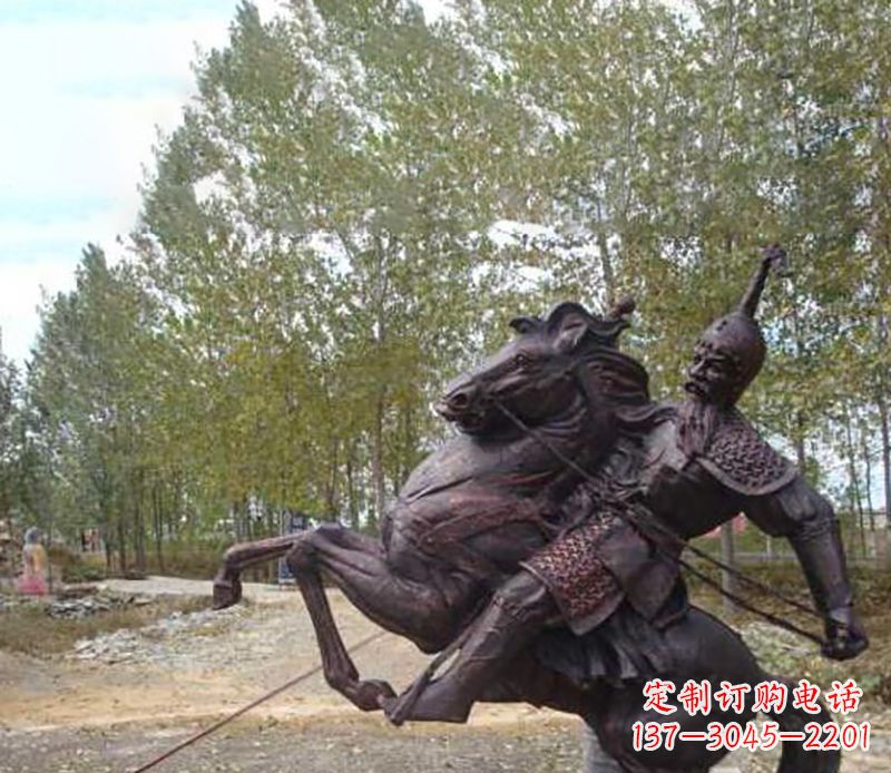 南阳古典风格骑马人物雕塑