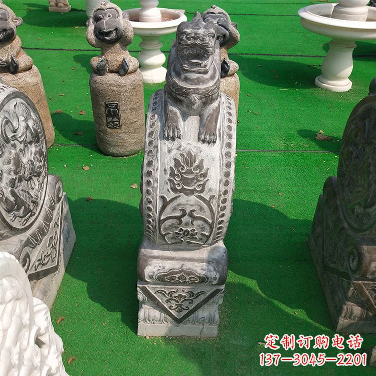 南阳古代石雕狮子门墩雕塑