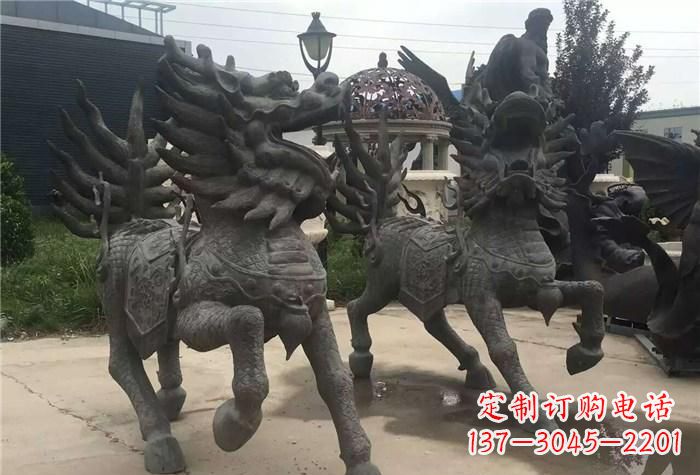 南阳精美的古典铜麒麟雕塑