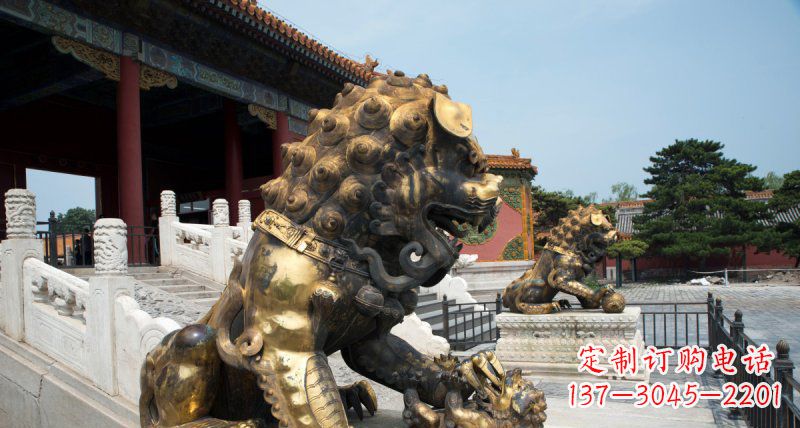 南阳黄铜狮子雕塑——象征着永恒的力量