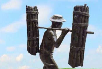 南阳精美老人铜雕，传承古代挑柴精神