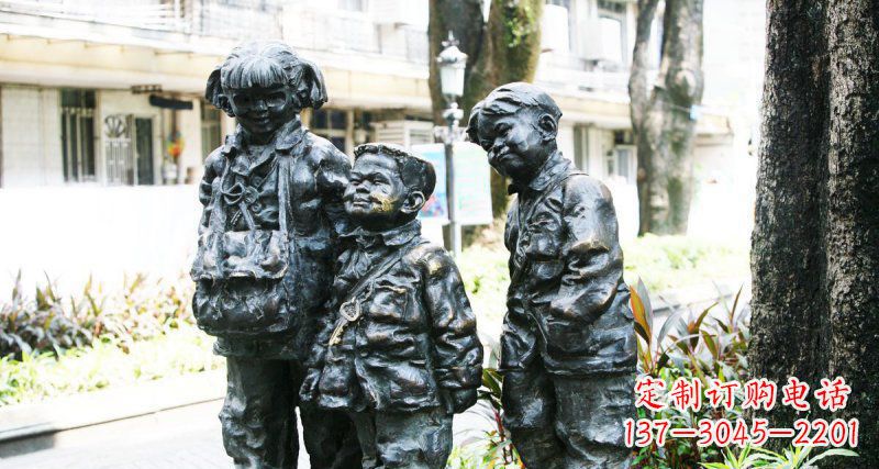 南阳挂钥匙儿童铜雕