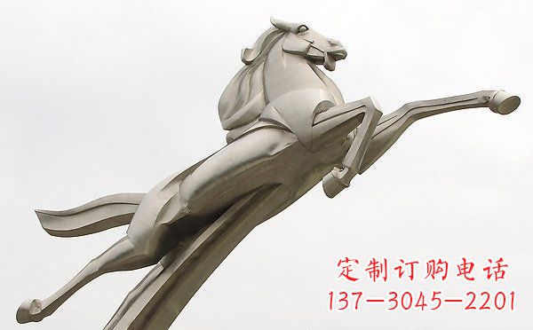 南阳精美不锈钢一马当先雕塑