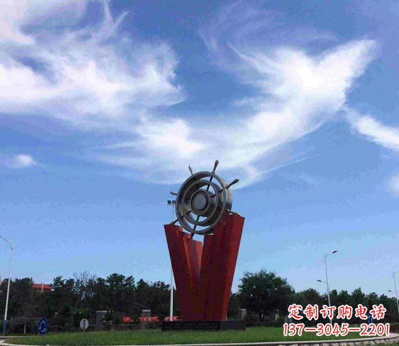南阳海上风情,精致大气的不锈钢船舵雕塑