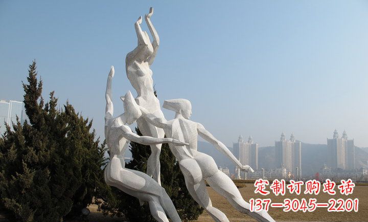 南阳中领雕塑:优雅动人的不锈钢滑冰女孩雕塑
