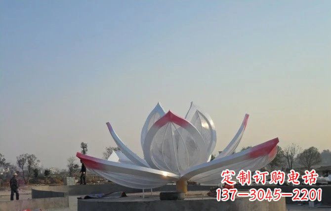 南阳华丽的不锈钢莲花雕塑