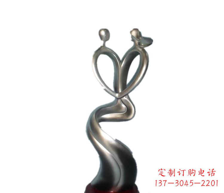 南阳爱的象征——不锈钢情侣雕塑