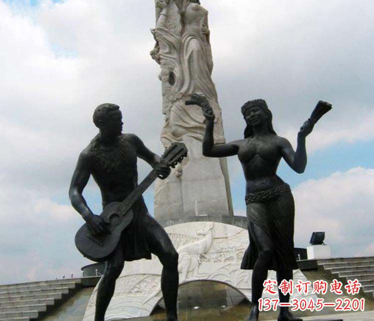 南阳广场弹吉他人物铜雕