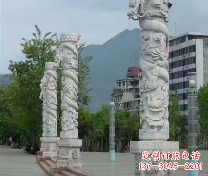 南阳定制精美的盘龙柱石雕
