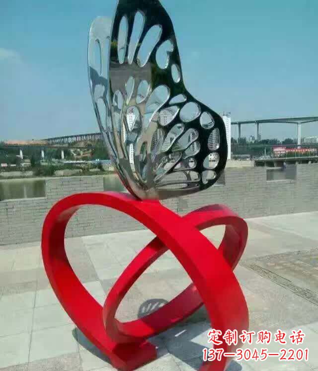 南阳广场烤漆不锈钢蝴蝶雕塑