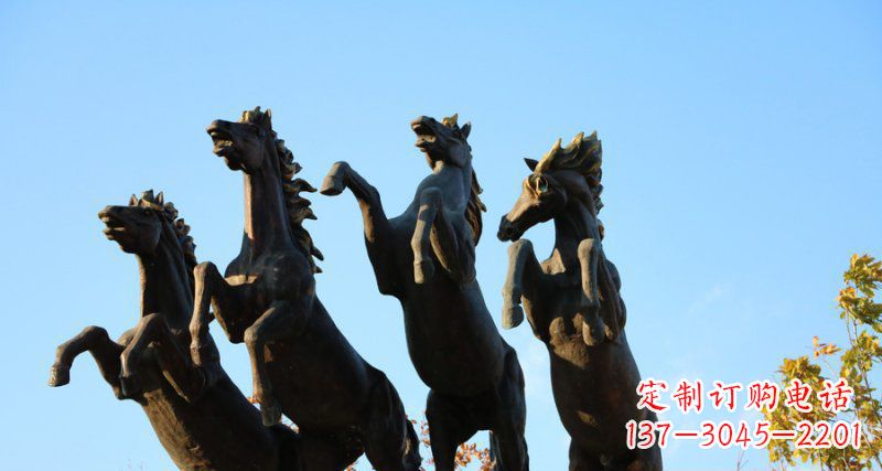 南阳广场立马动物铜雕 (2)