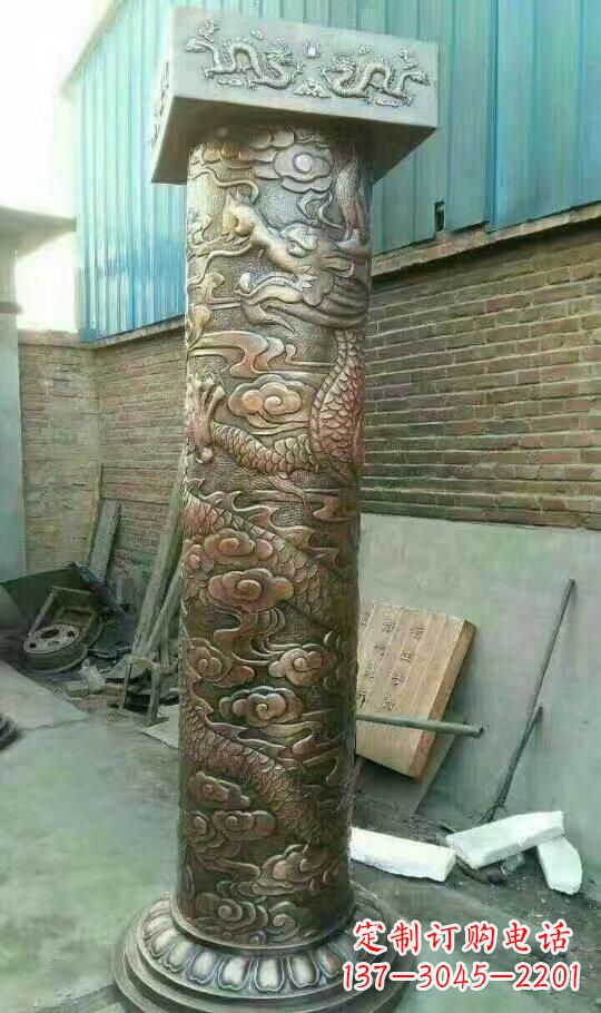 南阳广场龙柱铜雕