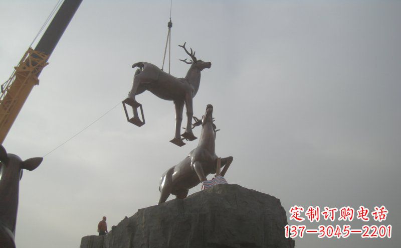 南阳梅花鹿动物铜雕,极致精细,表达优雅