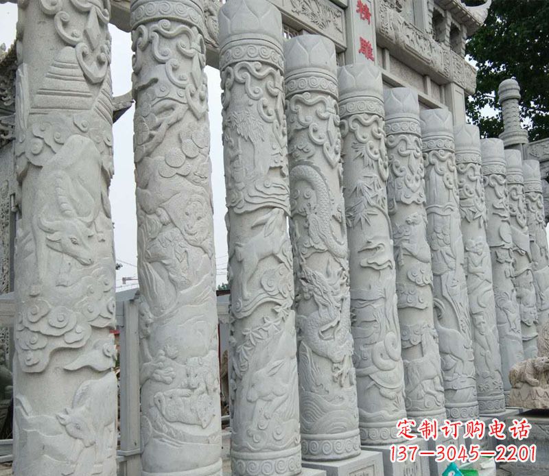 南阳中领雕塑:专业定制十二生肖石柱景观石雕