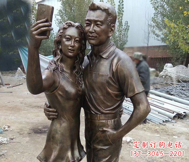 南阳中领雕塑:精美的情侣雕塑