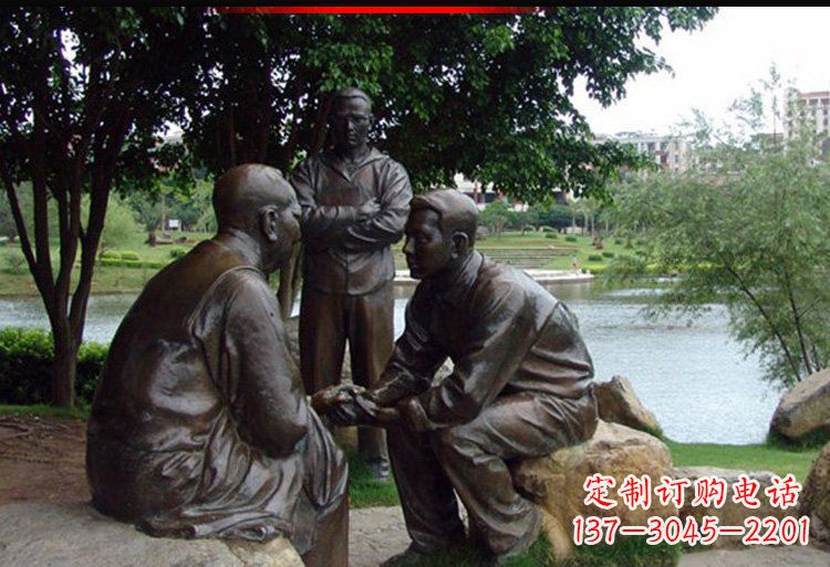 南阳中领雕塑:精美老人雕塑
