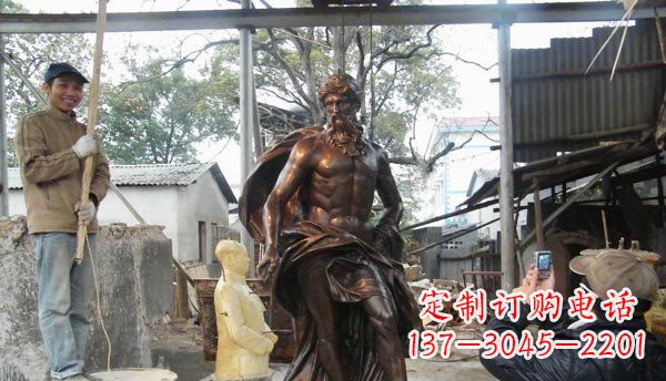 南阳优雅而强大的男人雕塑