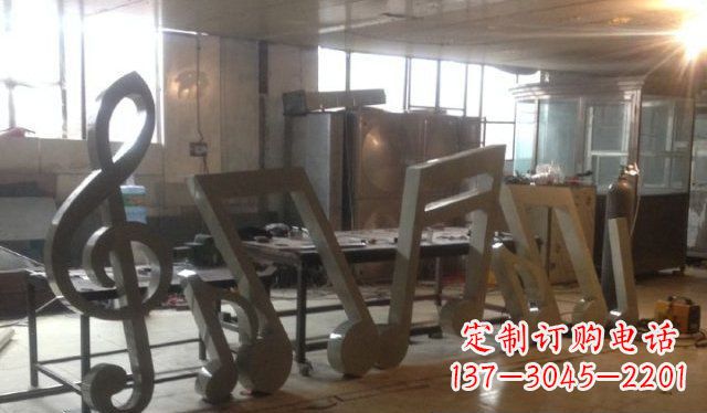 南阳广场音符不锈钢雕塑