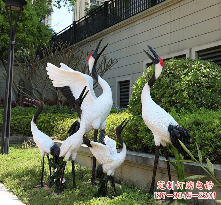 南阳精致仿真的仙鹤雕塑