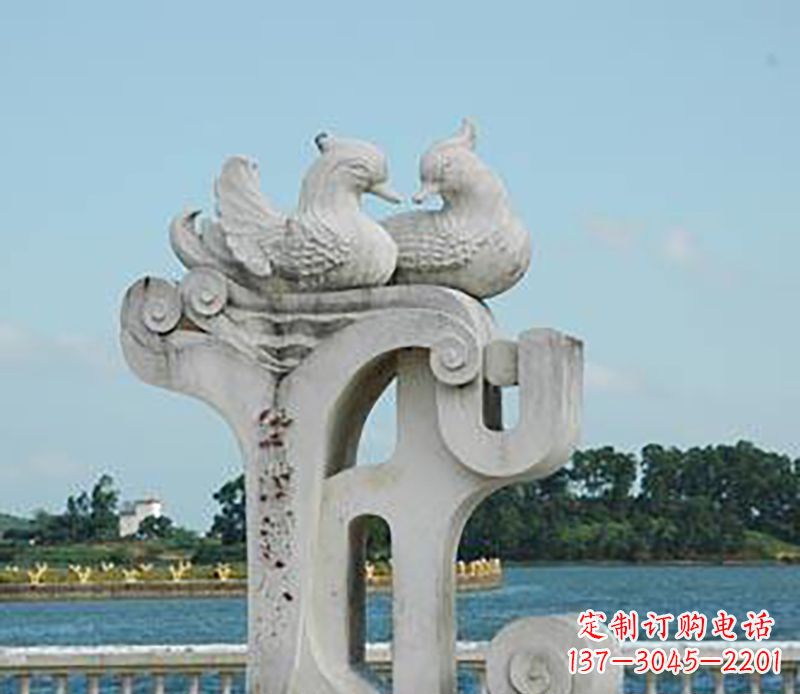 南阳海边石雕鸳鸯景观是由中领雕塑提供的一种非…