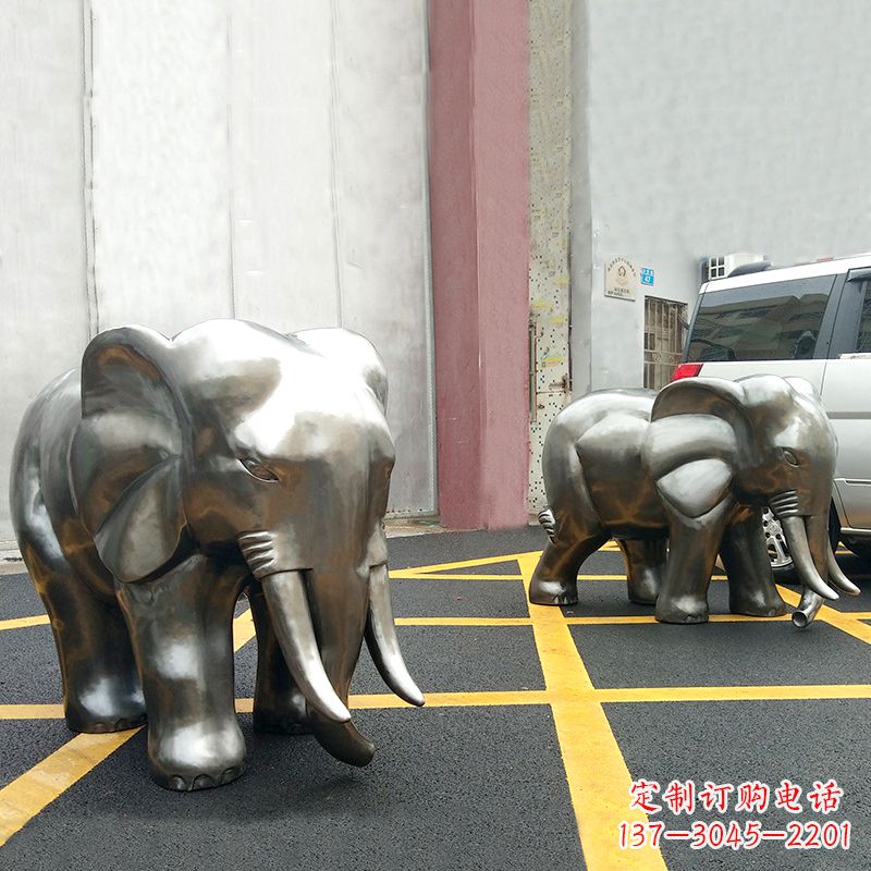 南阳活力大象,不锈钢镜面雕塑