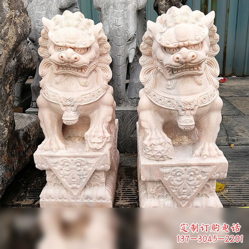 南阳汉白玉狮子雕塑,独特雕刻,展现狮子雄势