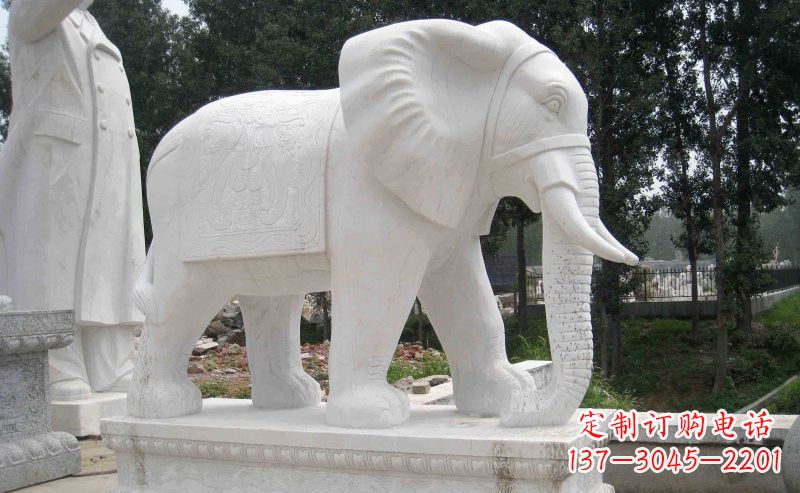 南阳汉白玉大象雕塑