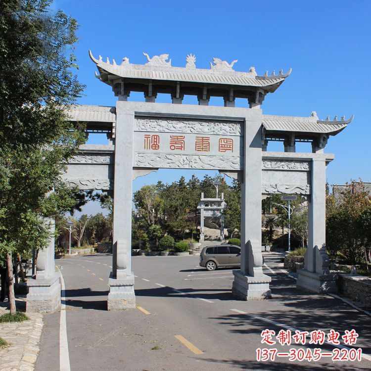 南阳汉白玉景区入库石雕牌坊