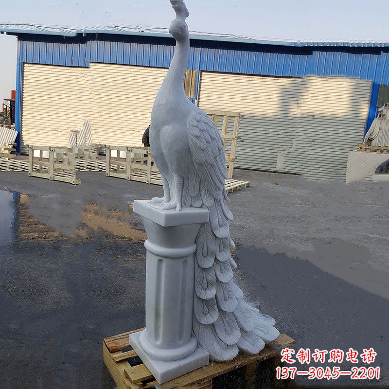 南阳汉白玉孔雀-公园园林动物雕塑摆件