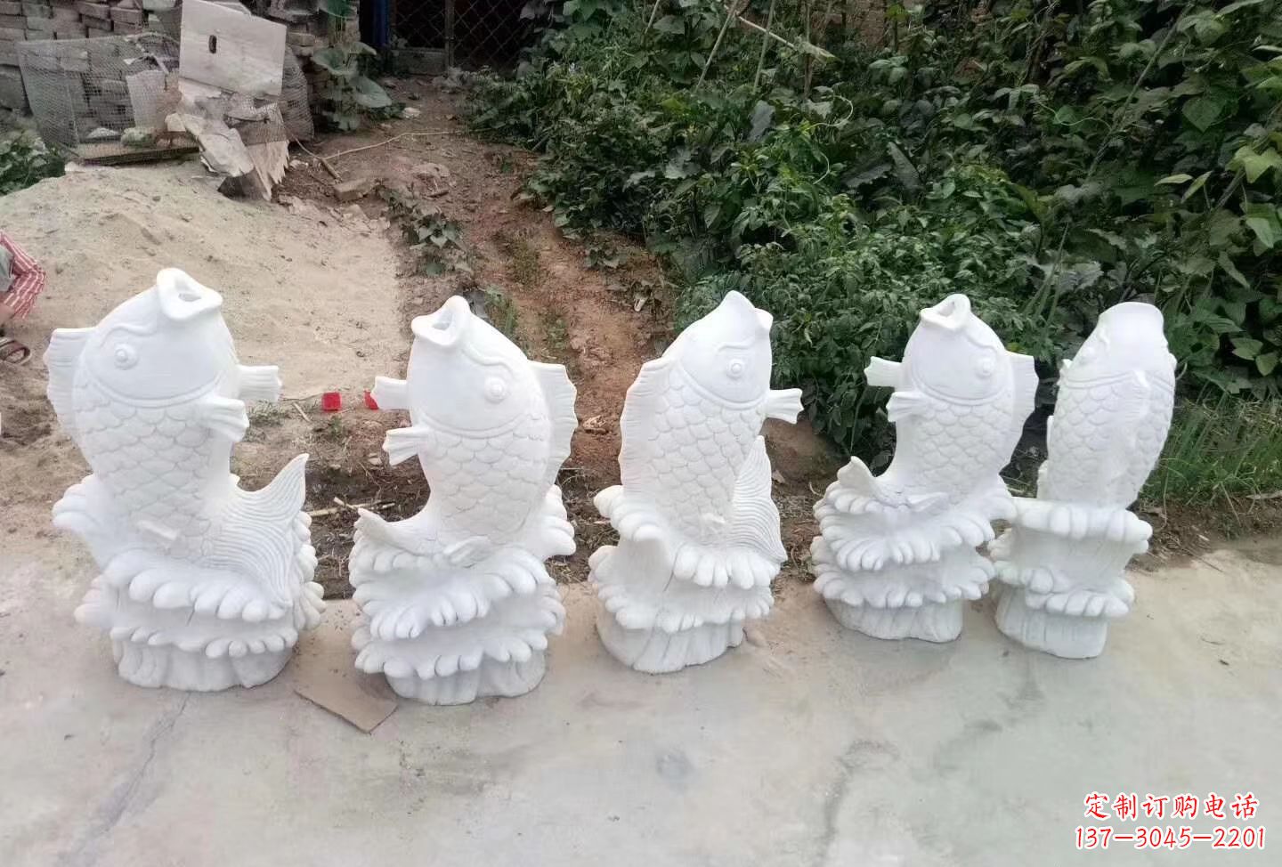 南阳中领雕塑:高质汉白玉鲤鱼喷泉石雕