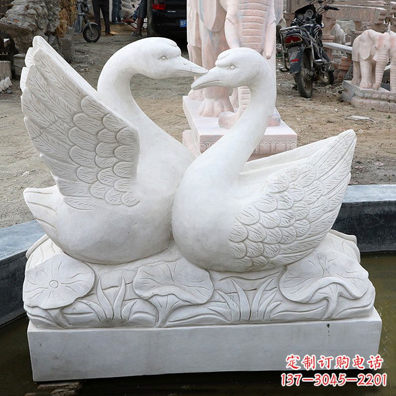 南阳精美绝伦的汉白玉天鹅石雕塑