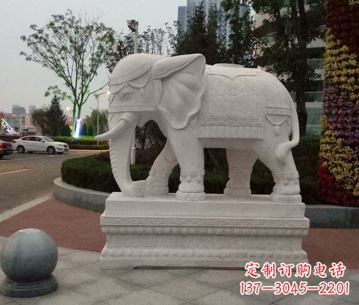 南阳高贵优雅的汉白玉大象雕塑