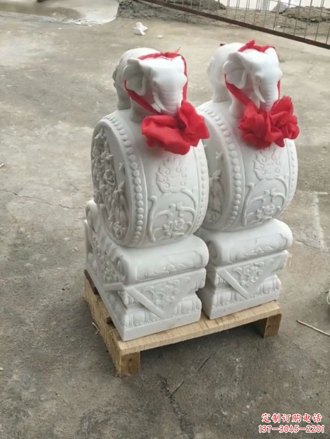 南阳汉白玉小门墩石,门口摆放吉祥物