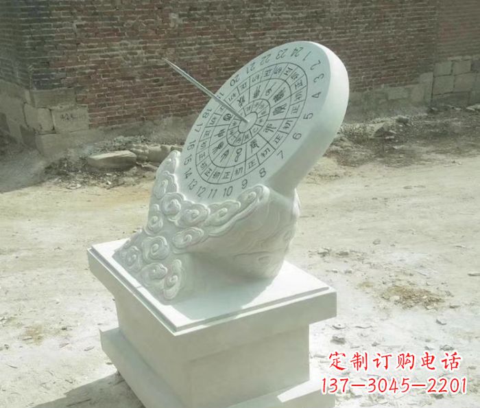 南阳精美绝伦的汉白玉日晷石雕