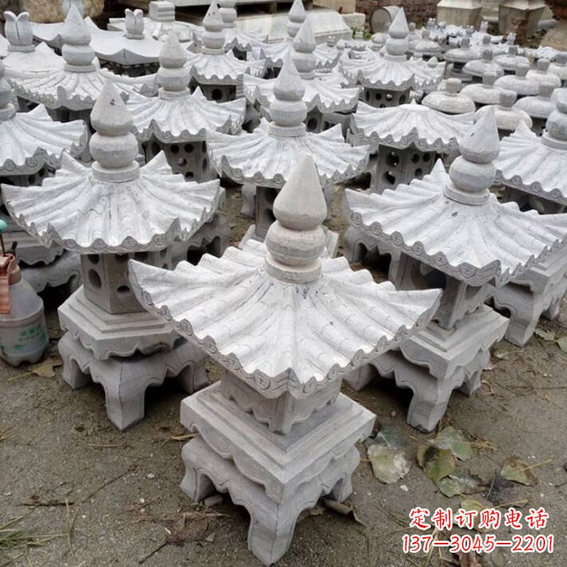 南阳汉白玉灯笼雕塑是由中领雕塑定制的一种华丽…