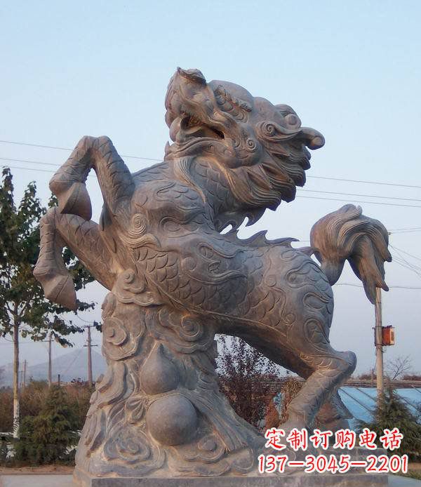 南阳精美独特的麒麟神兽石雕